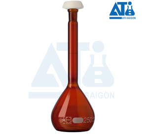 Amber Glass Volumetric Flask with PE Stopper, Class A - DURAN®